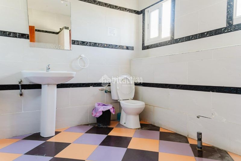 Foto fb7f4037-615c-4ad3-bb18-b75a185e37d6. Casa aparellada a Rioja