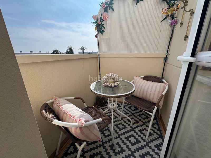 Foto f287163a-f562-4b1e-ae9f-3cb9190234b8. Dúplex amb aparcament piscina a San Jorge