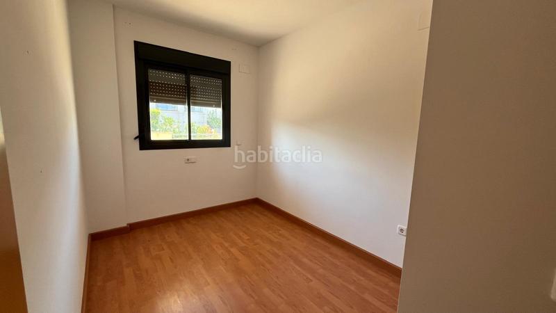 Foto 5d644e41-ab6b-4681-99e4-2dc58133fb5e. Planta baixa a calle sevilla 1 a San Jorge