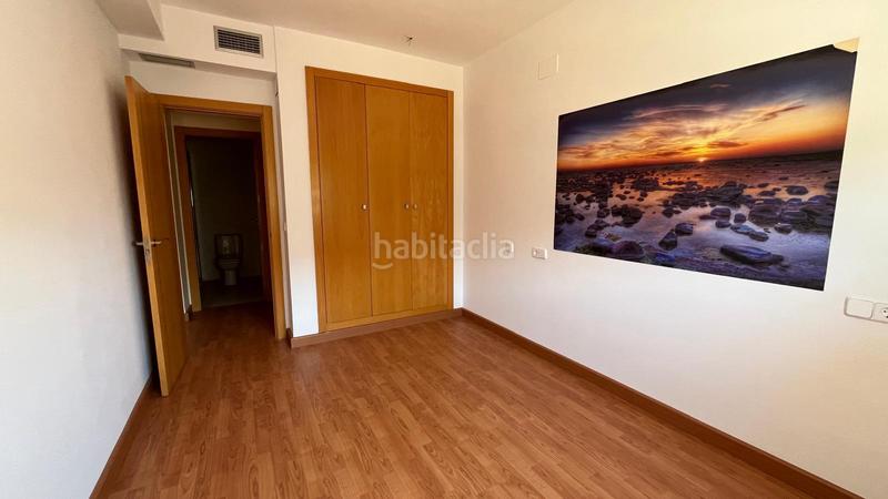 Foto d1b39dc0-f9d4-47c8-8a7f-d47eb1337dbc. Planta baixa a calle sevilla 1 a San Jorge