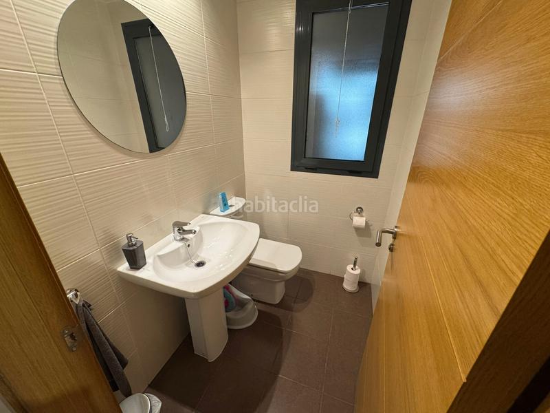 Foto 224a9d8c-a37b-454b-b02c-3f35b1cd9f2b. Casa aparellada amb aparcament piscina a San Jorge