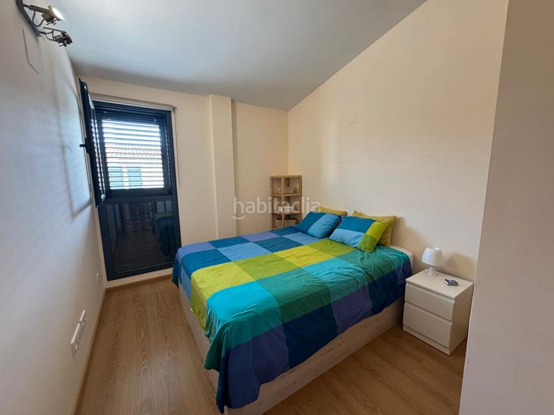 Foto 97e54cfc-7063-4d00-8503-d10f21d3dfaa. Casa aparellada amb aparcament piscina a San Jorge