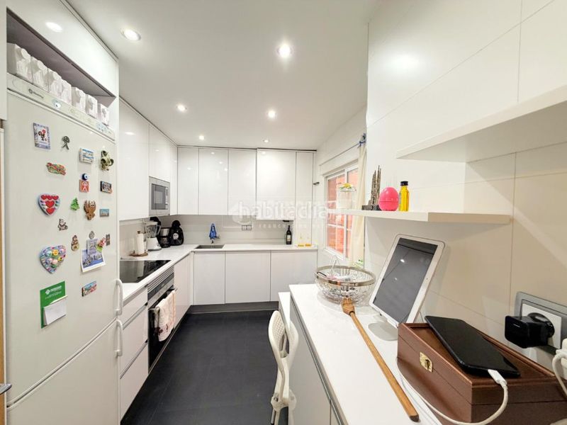 Foto 05d948a3-9309-41e2-969a-7e1a0b1406c8. Piso  en venta en Peñagrande Madrid