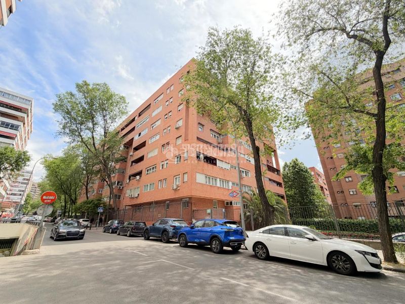 Foto b32733e8-ea72-488c-8702-eaa8c624857f. Piso  en venta en Peñagrande Madrid