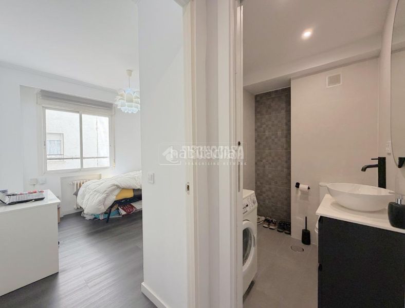 Foto c6a706a1-f8cc-4b37-887b-d2312bca5fbc. Piso  en venta en Peñagrande Madrid