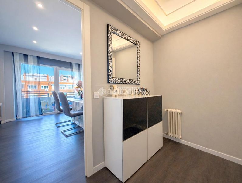 Foto ca57e877-3305-4bfa-bf26-41f5cc71b929. Piso  en venta en Peñagrande Madrid