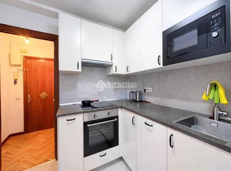 Foto eb7a5802-1f71-437a-9876-b225a1552d06. Pis a Peñagrande Madrid