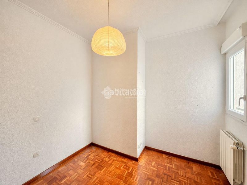Foto 15c104c8-ba0d-4cdc-a272-f5cf0935ad69. Piso  en venta en Peñagrande Madrid