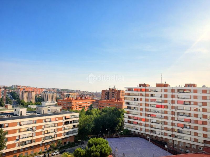 Foto 58a3d9ea-b2ae-40d9-82b4-49e632941c86. Piso  en venta en Peñagrande Madrid