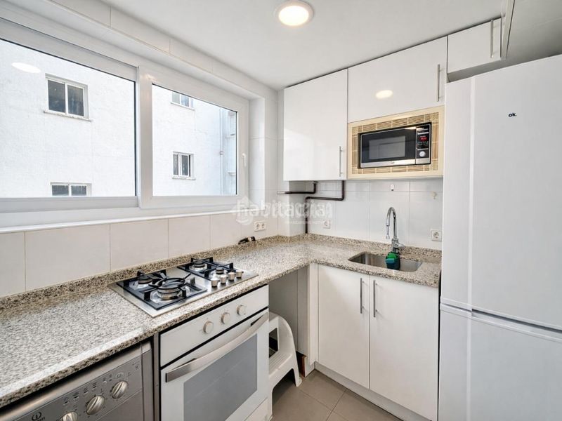 Foto d35d3e83-1f53-417c-9d1a-26469e469b75. Piso  en venta en Peñagrande Madrid
