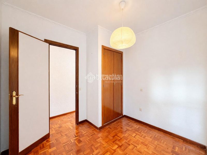 Foto e394f623-825c-474e-8f48-412e8b827419. Piso  en venta en Peñagrande Madrid