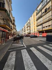 Pis a El Torrejón - El Cerezo. Piso en venta en sevilla