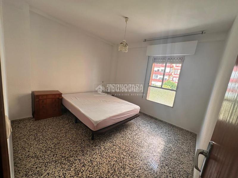 Foto 10b58853-89dc-4ac2-999c-57cdfc1b811d. Appartement dans El Torrejón - El Cerezo Sevilla