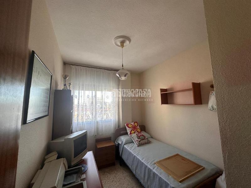 Foto 95a0bfd9-d58a-4e12-9b41-641e3fe13bac. Appartement dans El Torrejón - El Cerezo Sevilla