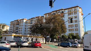 Etagenwohnung en El Torrejn - El Cerezo. Piso en venta en sevilla