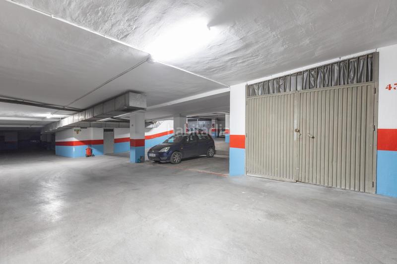 Foto 06c60d0f-14df-4c49-999c-7631332f0314. Parking coche en calle arabial 8 en Fígares Granada