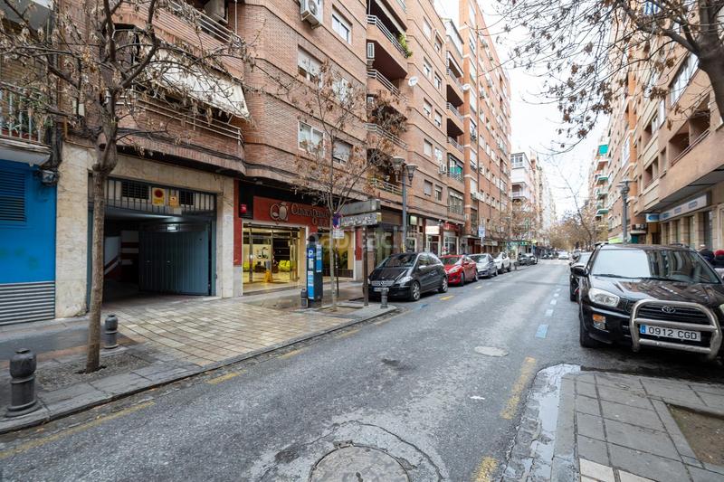 Foto ec584d9a-4993-4780-aaeb-34f18493e4db. Posto auto in Camino de Ronda Granada