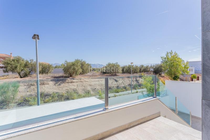 Foto 75f15d37-fe70-40ea-969b-0a35d580b6c8. Chalet ponemos a la venta esta espectacular casa en la urbanización los cortijos en Atarfe