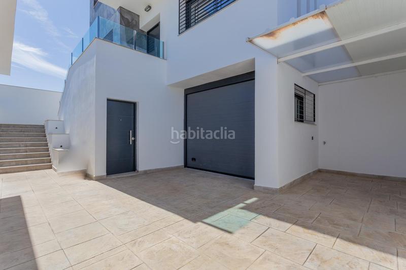 Foto 876bd71a-41b8-4432-b345-83f74f24cbe0. Chalet ponemos a la venta esta espectacular casa en la urbanización los cortijos en Atarfe