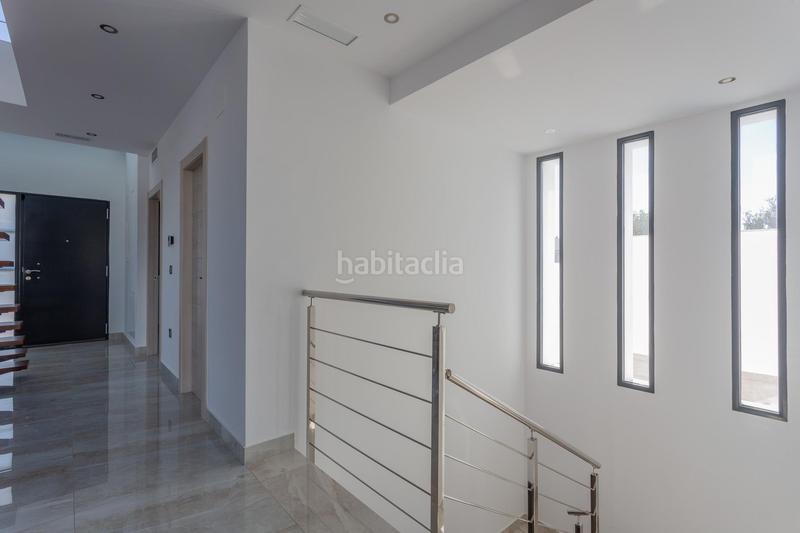 Foto ea03187f-4738-49eb-8025-adcf05196bd8. Chalet ponemos a la venta esta espectacular casa en la urbanización los cortijos en Atarfe
