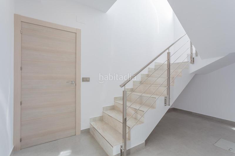 Foto ef9b80d0-f822-44e7-8ad9-f51538b38957. Chalet ponemos a la venta esta espectacular casa en la urbanización los cortijos en Atarfe