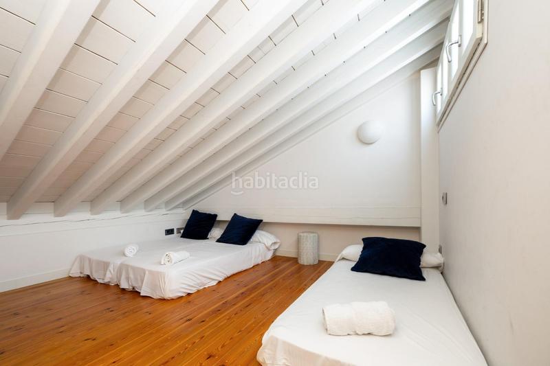Foto aaaacbbb-7ee0-4e5e-81e3-3f02cebd708d. Dúplex impresionante piso en dos alturas en el corazón en Granada