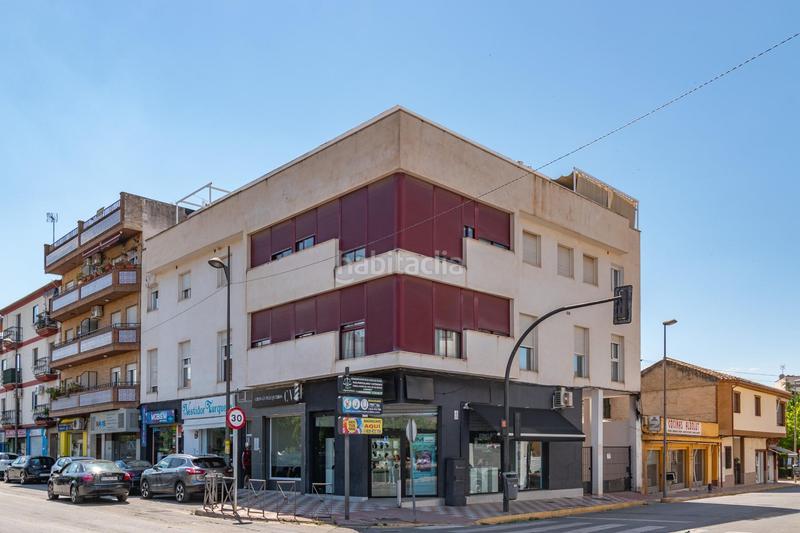 Foto d0cc9c4b-b7d4-4322-9e9f-8171e7ffc43d. Ático en calle tinar 19 ático dúplex de ensueño con terraza y vistas a sierra nevada en Albolote