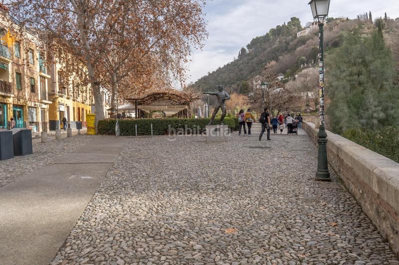 Foto a3da76a4-dc28-4150-ac67-096bdf6736ec. Piso  en paseo de los tristes en San Matías - Realejo Granada