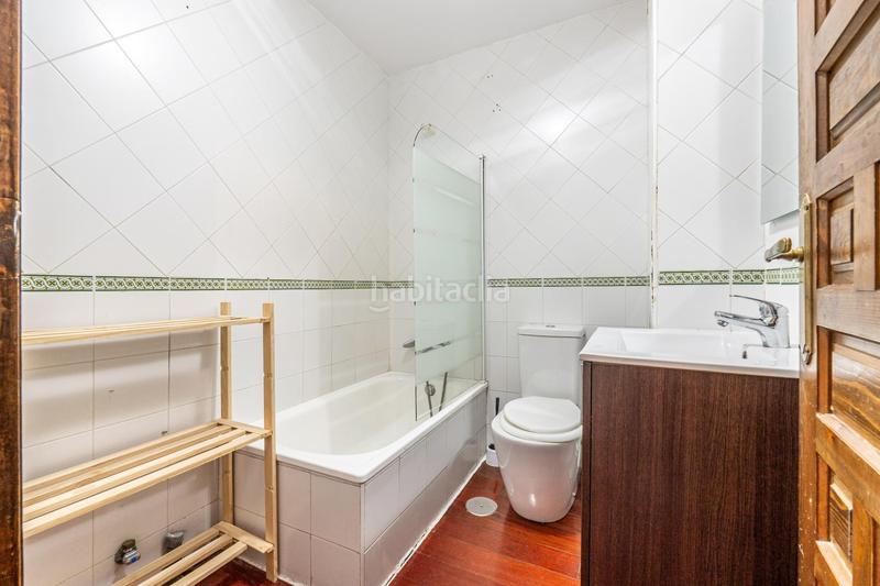 Foto edf075c7-3389-4278-90b0-37000b54c226. Piso  en paseo de los tristes en San Matías - Realejo Granada