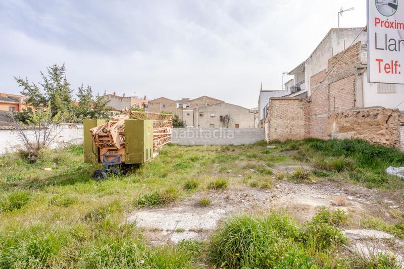 Foto c6d2b7ca-2146-4217-ae48-d057bfbb87e9. Terreno residencial magnífico solar en pleno centro en Otura