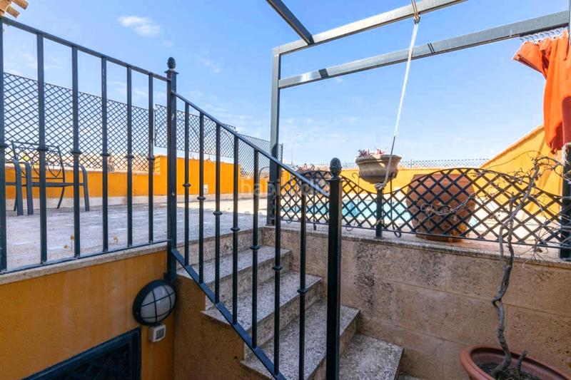 Foto b72c05d4-be49-42a3-98c1-b71142b848d8. Ático  con piscina la zubia granada en La Zubia Ciudad Zubia (La)