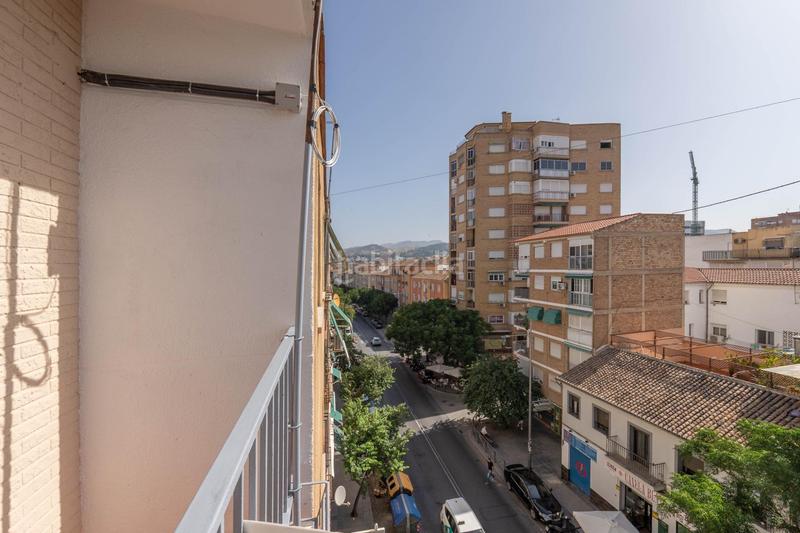 Foto 931e32ff-4fcc-4c56-a1ad-41adb052a494. Piso en Barrio de Zaidín Granada