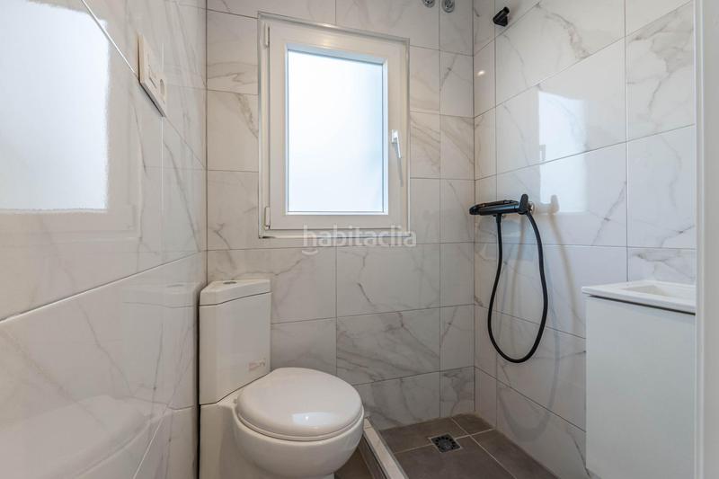 Foto c7fe7f30-b735-498d-bee6-d35c6f45579a. Piso en Barrio de Zaidín Granada