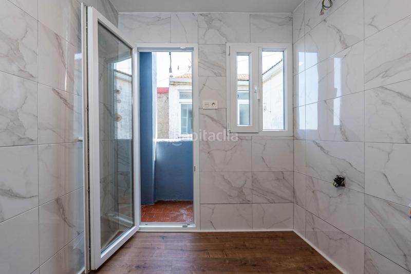 Foto f0c37b7f-b0fc-4e41-a672-f9f4249588c6. Piso en Barrio de Zaidín Granada