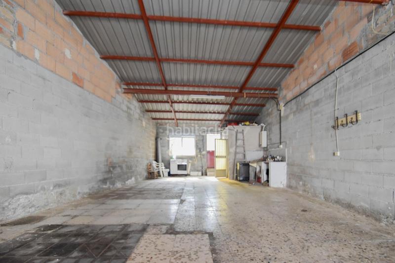 Foto 228fa3d4-d40b-487a-a237-0cf9281495c3. Local comercial navealmacen en suelo urbano en Alfacar