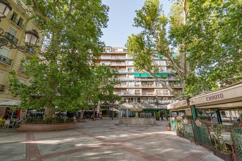 Foto 4ac5f04d-78f4-4971-924c-840a2221b704. Piso en plaza plaza del campillo 5 espectacular piso centro. en Granada