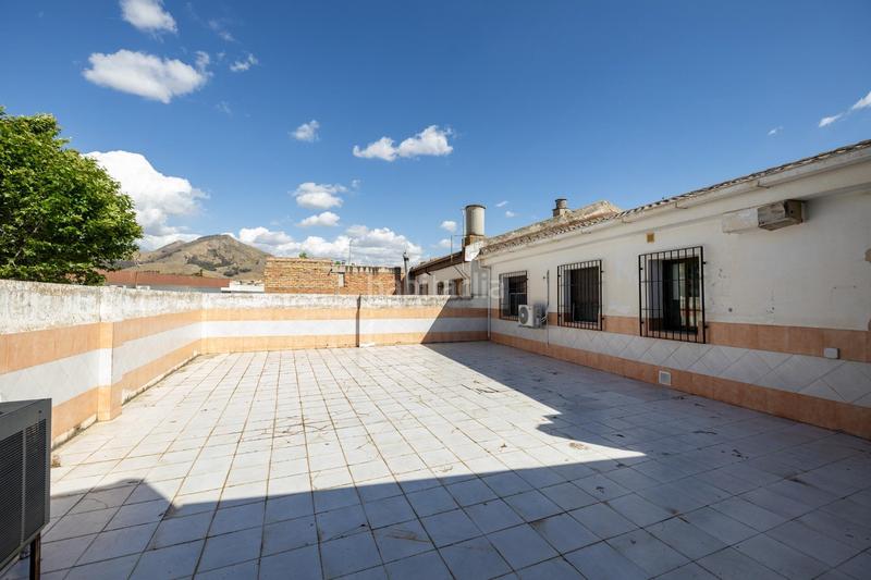 Foto 0361adc9-b4c5-49c0-bd98-efd467423309. Casa en calle cordoba 12 oportunidad edificio polivalente junto autovía, listo para rentabilizar! en Pinos Puente