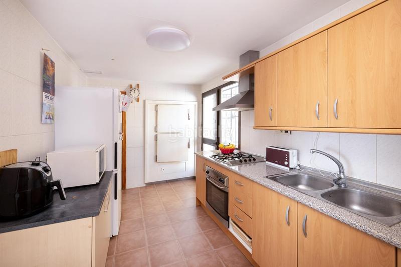 Foto 9220ed1f-5db9-4b28-8137-bcf76a439566. Casa en calle cordoba 12 oportunidad edificio polivalente junto autovía, listo para rentabilizar! en Pinos Puente