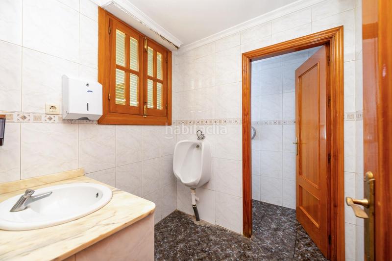 Foto dd6b9415-8a69-4d1f-8fc5-d3d095924d78. Casa en calle cordoba 12 oportunidad edificio polivalente junto autovía, listo para rentabilizar! en Pinos Puente