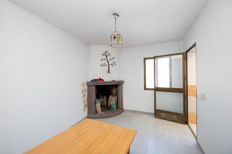Foto e494aca3-fefd-4b8b-923f-3722a4763283. Casa en calle cordoba 12 oportunidad edificio polivalente junto autovía, listo para rentabilizar! en Pinos Puente