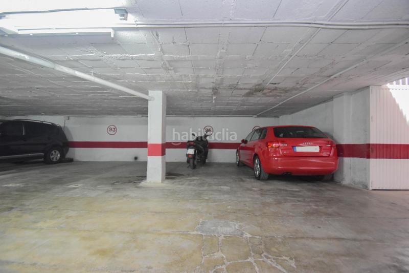 Foto a1f33d12-71fb-47b8-aa18-a2a6a07deeec. Posto auto in parque nueva Granada Granada