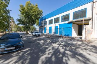 Fabrikhalle in Santa Fe. Magnífica nave industrial en santa fe...junto a la autovia!!!