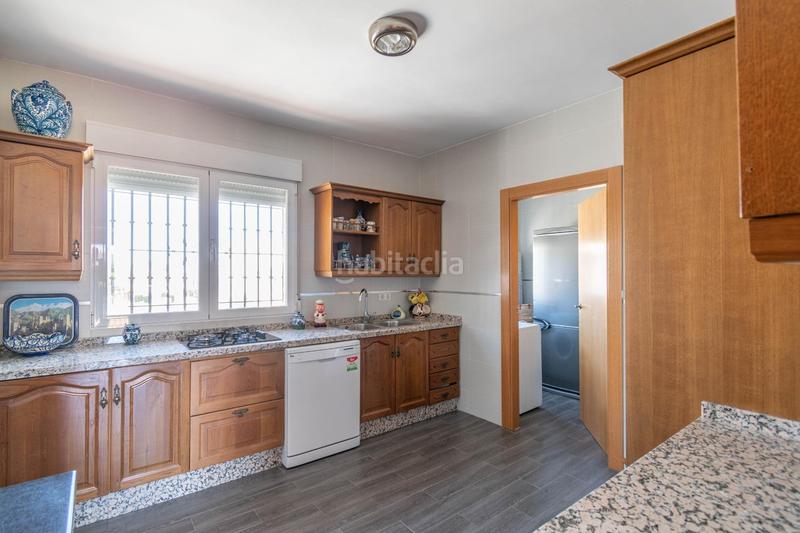 Foto 1f483f2d-6fb0-428d-ad92-6d43f572a1d8. Chalet  independiente en otura en Villa de Otura