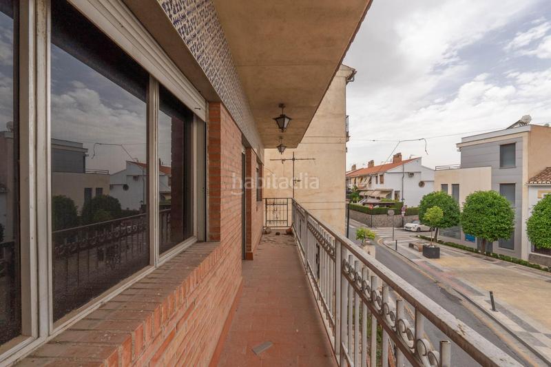 Foto a422bcc7-db4e-48f6-a83e-0f76d8b19ab8. Casa adossada a Ogíjares