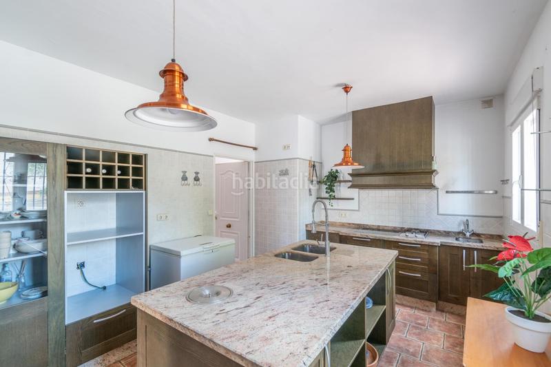 Foto f4ca79f2-3e1b-4cf7-8d6e-828f562ddaf1. Chalet avec chauffage parking piscine dans Villa de Otura