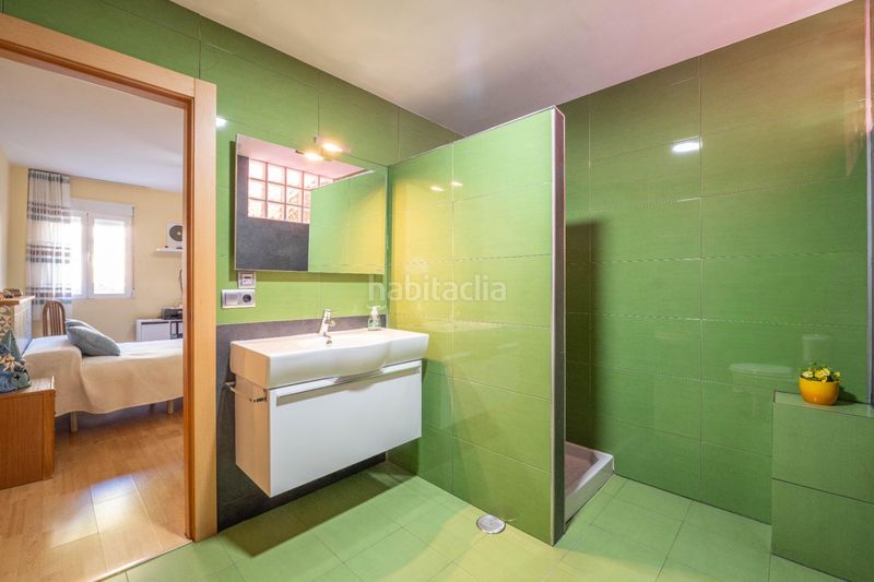 Foto 1df8336c-38ef-4b21-803f-3a1b455b6780. Casa amb aparcament a Güéjar Sierra