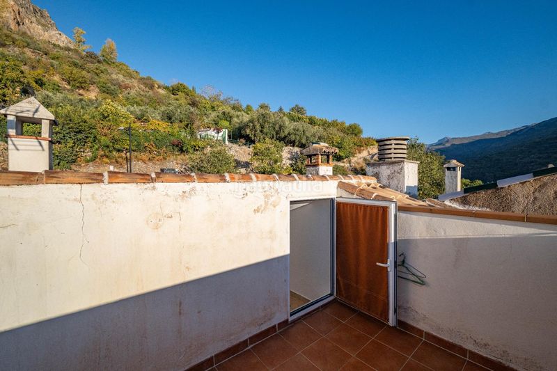 Foto 63debe53-ec4a-4cfb-818a-e7ce8d347ebf. Casa amb aparcament a Güéjar Sierra