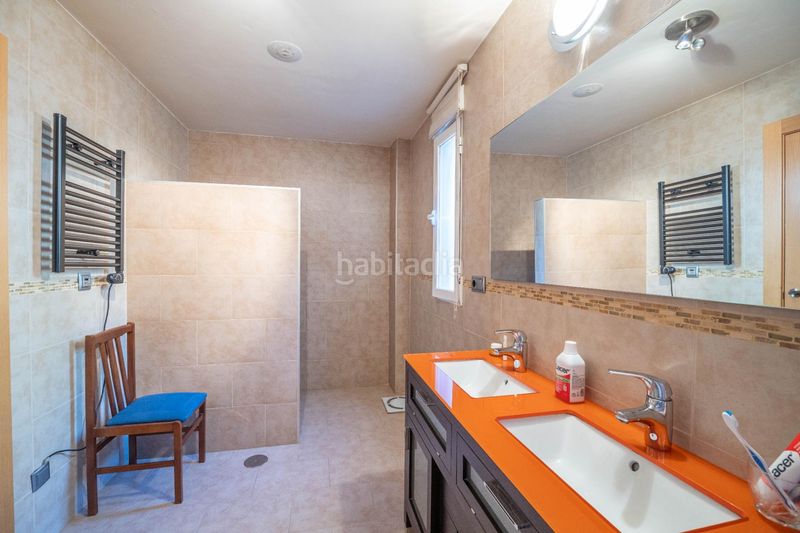 Foto 880e9799-5395-44d0-9154-6d125e7ab627. Casa amb aparcament a Güéjar Sierra