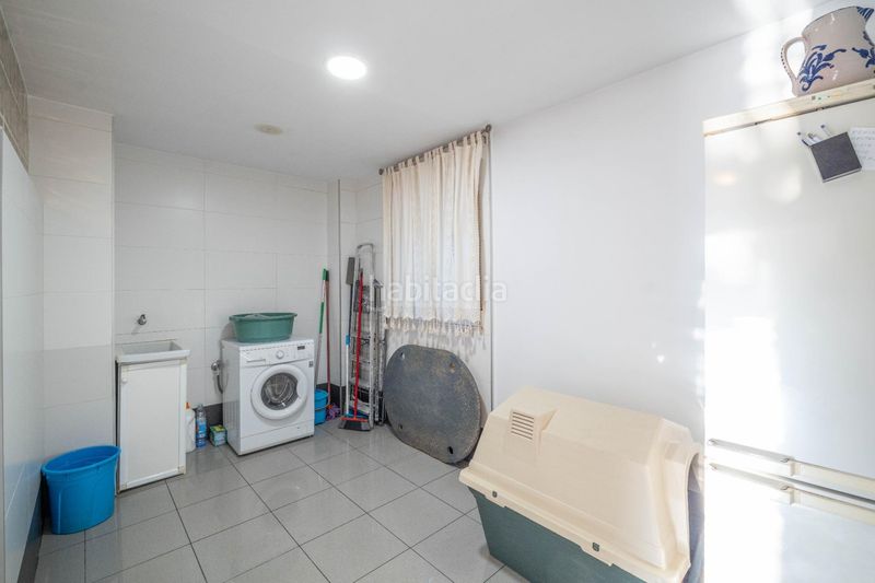 Foto 9f2769e9-d099-4423-a38d-fcb5ee087145. Casa amb aparcament a Güéjar Sierra