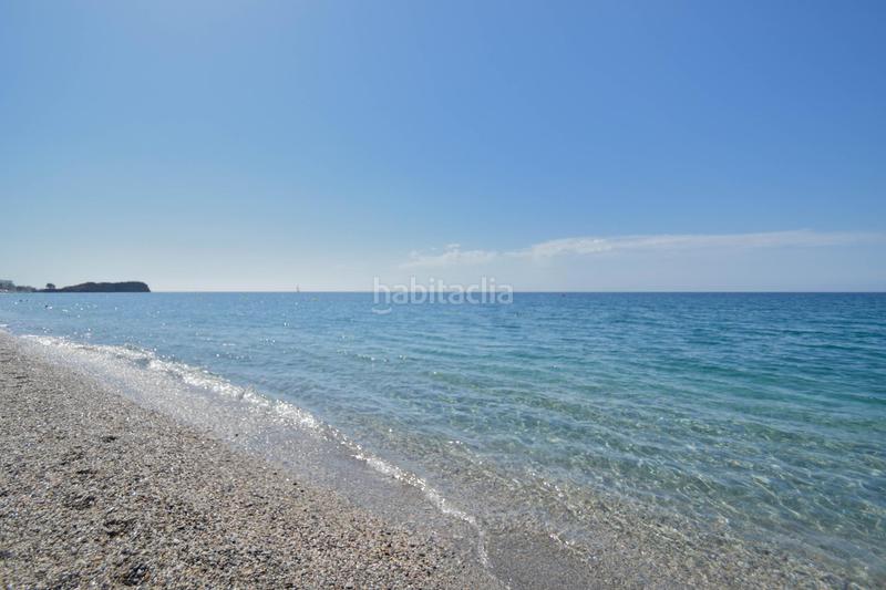 Foto f38cf339-860b-4400-a578-8ef6cae9b8ca. Pis amb aparcament a La Caleta - La Guardia Salobreña